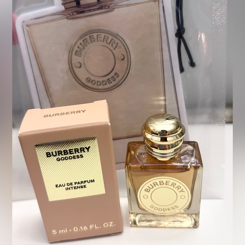 Burberry Goddess Eau de Parfum Intense - Travel/ Mini with Scented Decor Accent